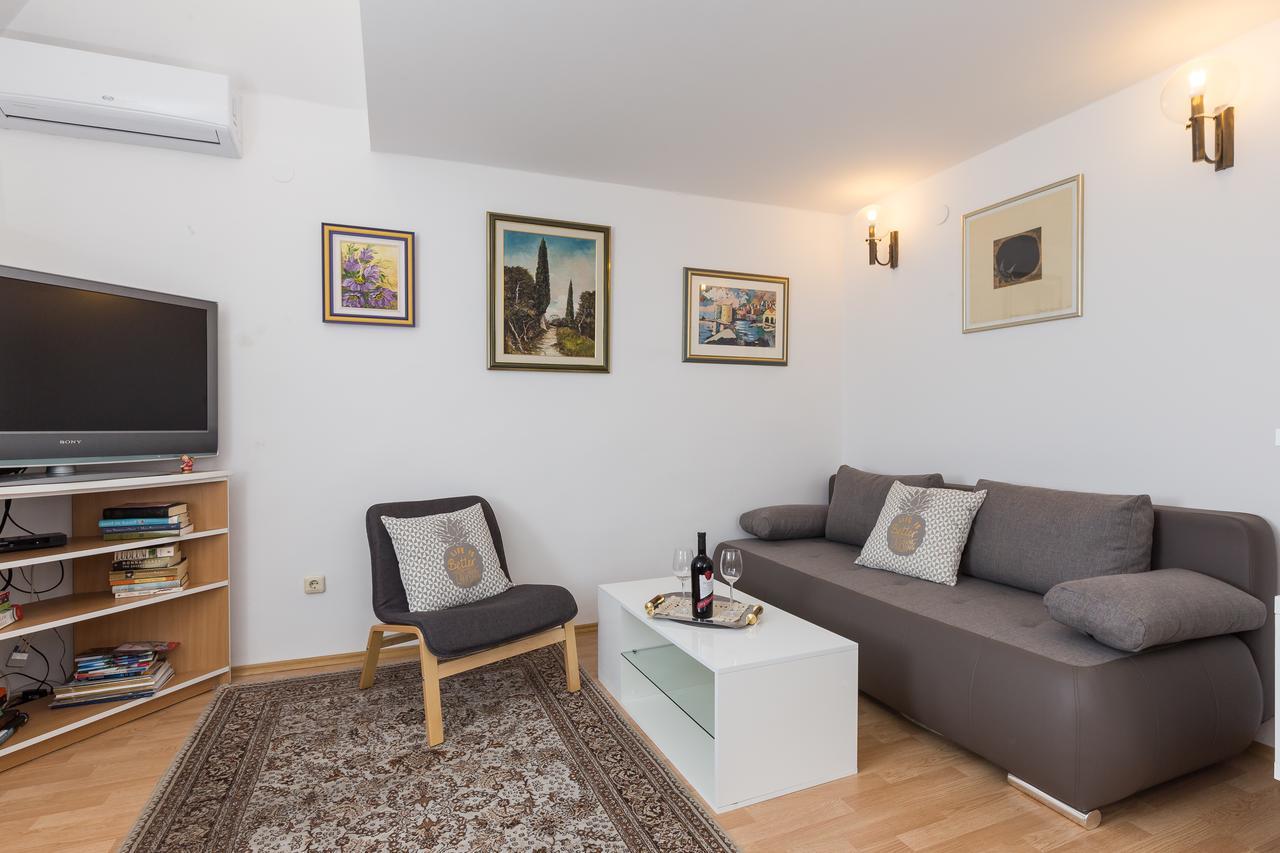 Apartman Tomic *